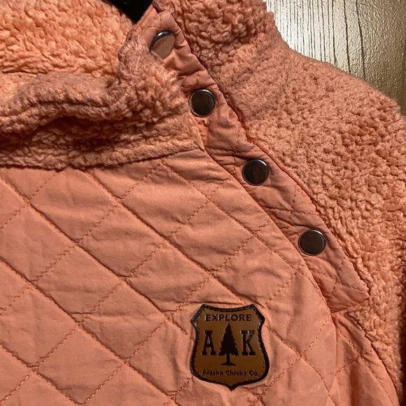 —Large Pink Alaska Chicks Pullover with Snap Button Closure - Picture 2 of 6